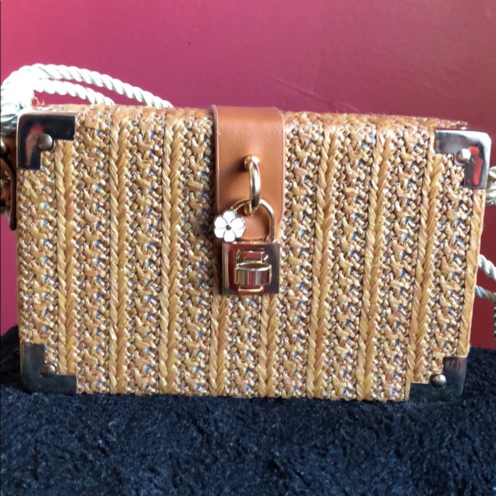 bali square bag-New and never worn